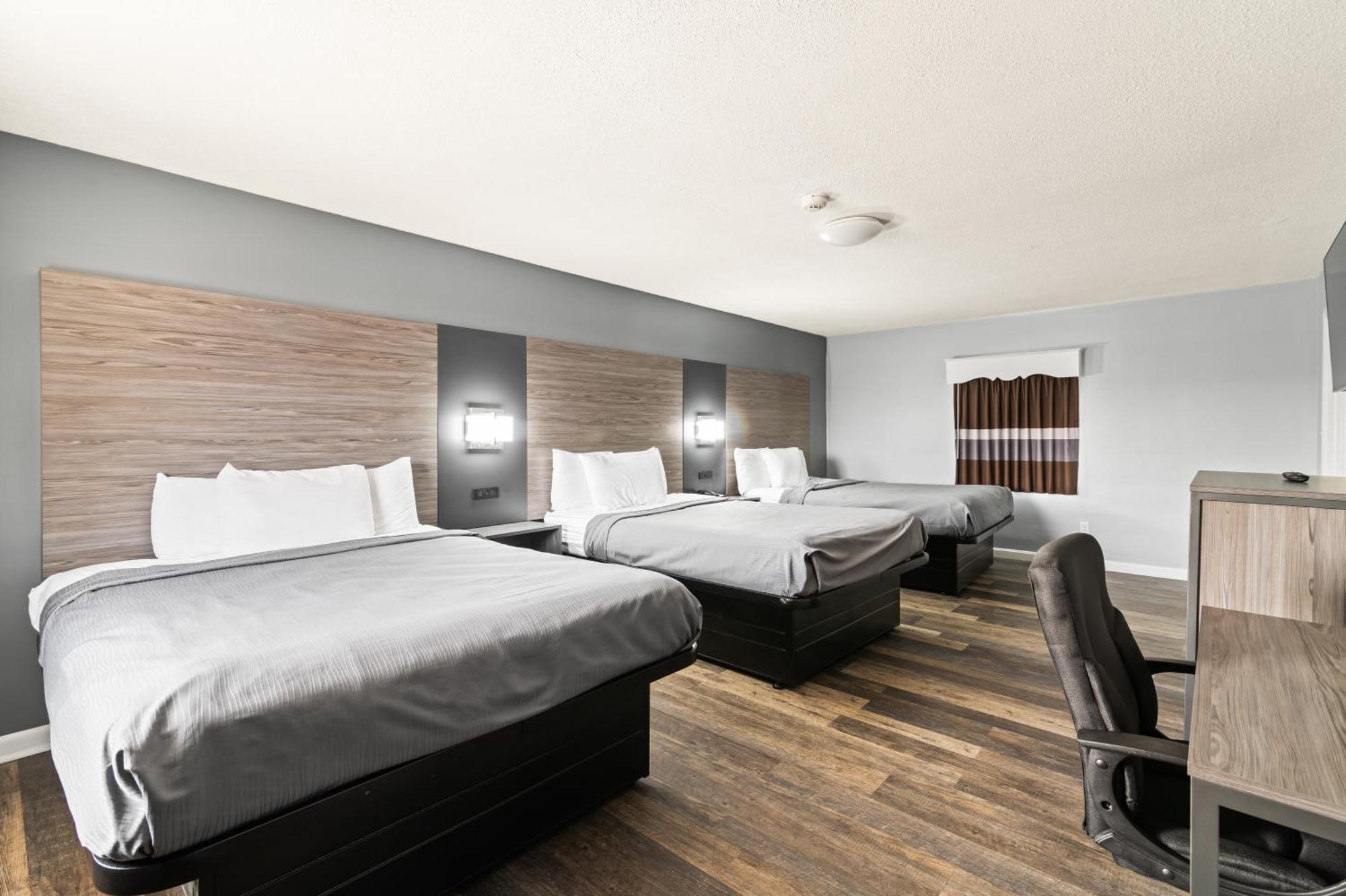 Plaza Inn Peabody Bagian luar foto